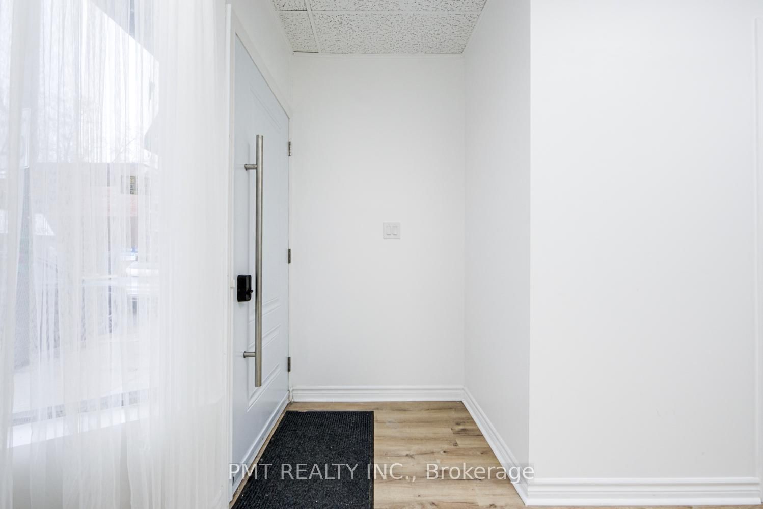 1092 Bathurst Street - Photo 19