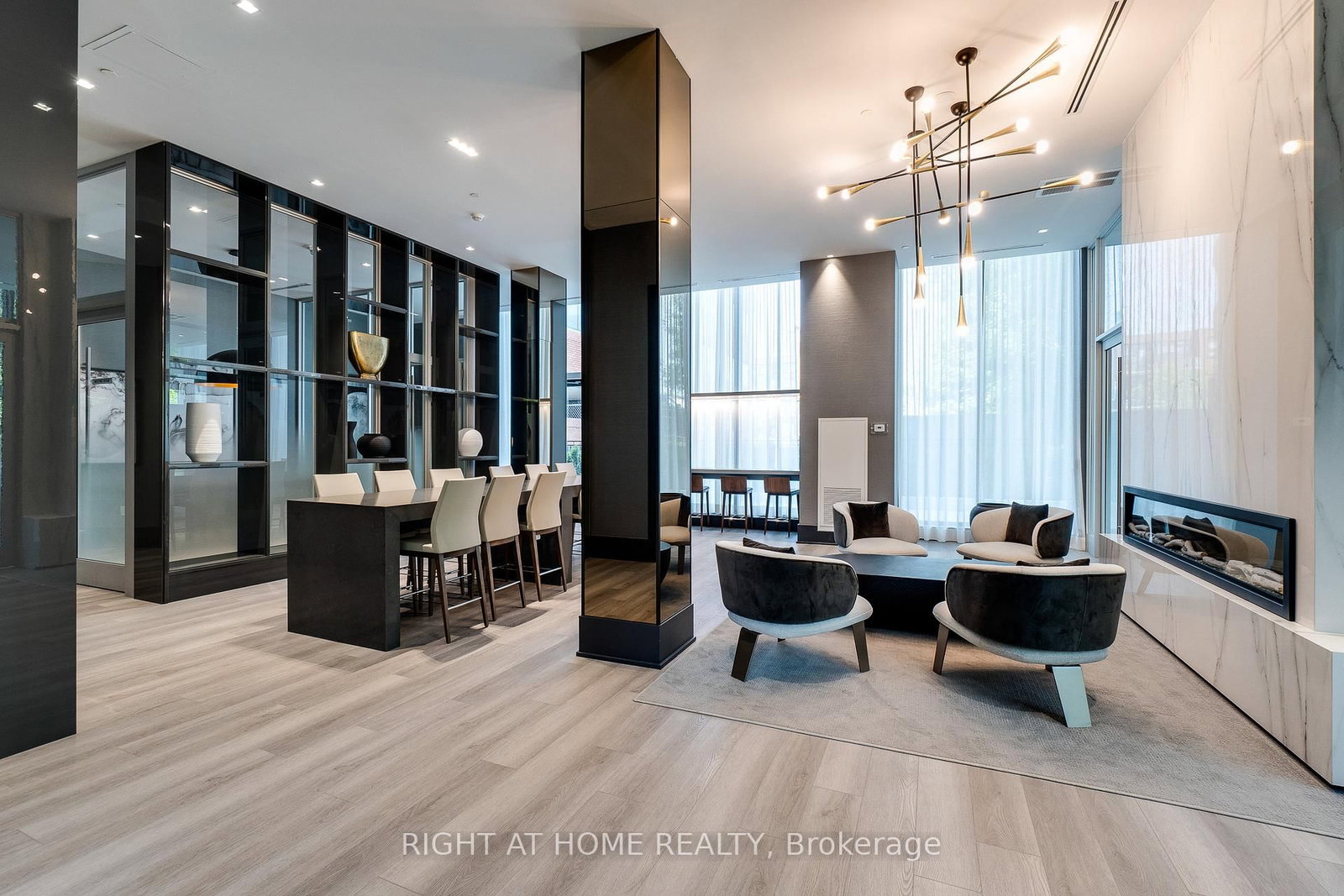 250 Lawrence Avenue W, Unit 724 - Photo 30