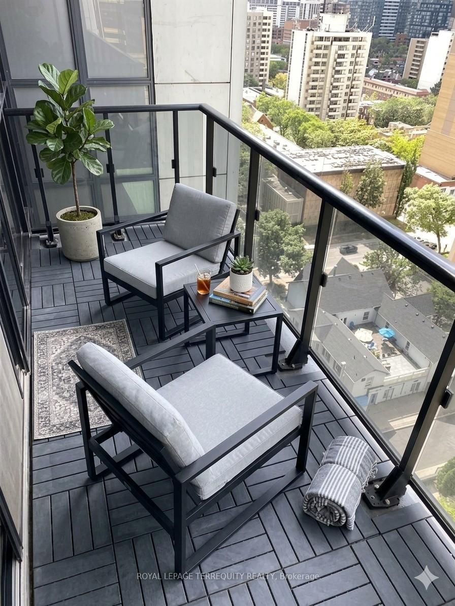 28 Ted Rogers Way, Unit 1806 - Photo 14