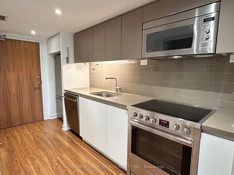home for lease on 1109-75 Queens Wharf Road
