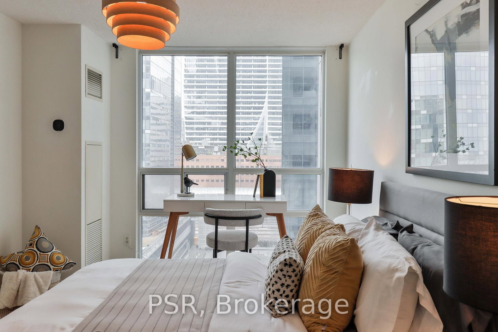 Condo for sale at 1602-30 Grand Trunk Crescent, Toronto, Ontario, M5J 3A4 - Waterfront Communities C1 - MLS: C13025058