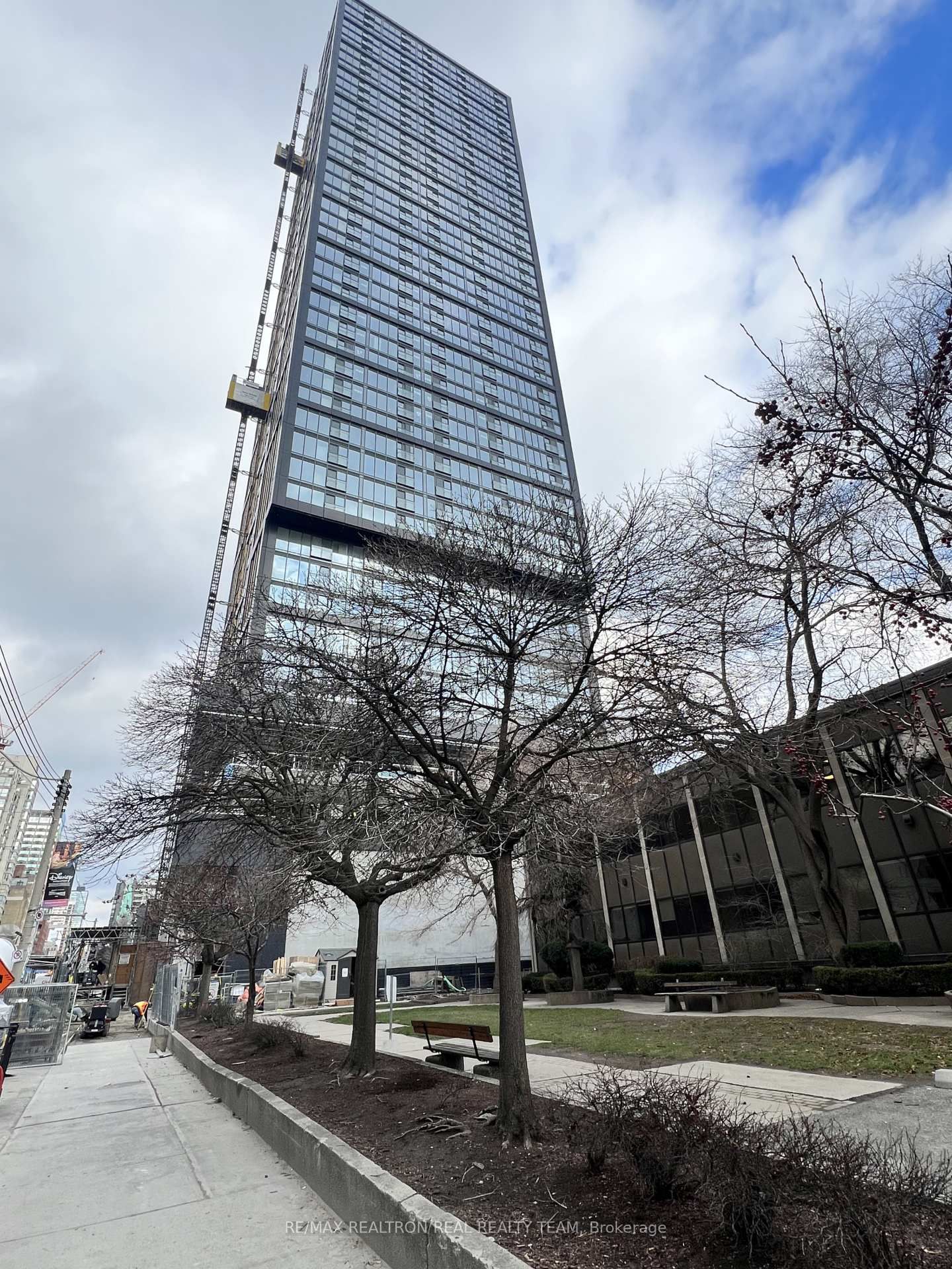 319 Jarvis Street, Unit 3716