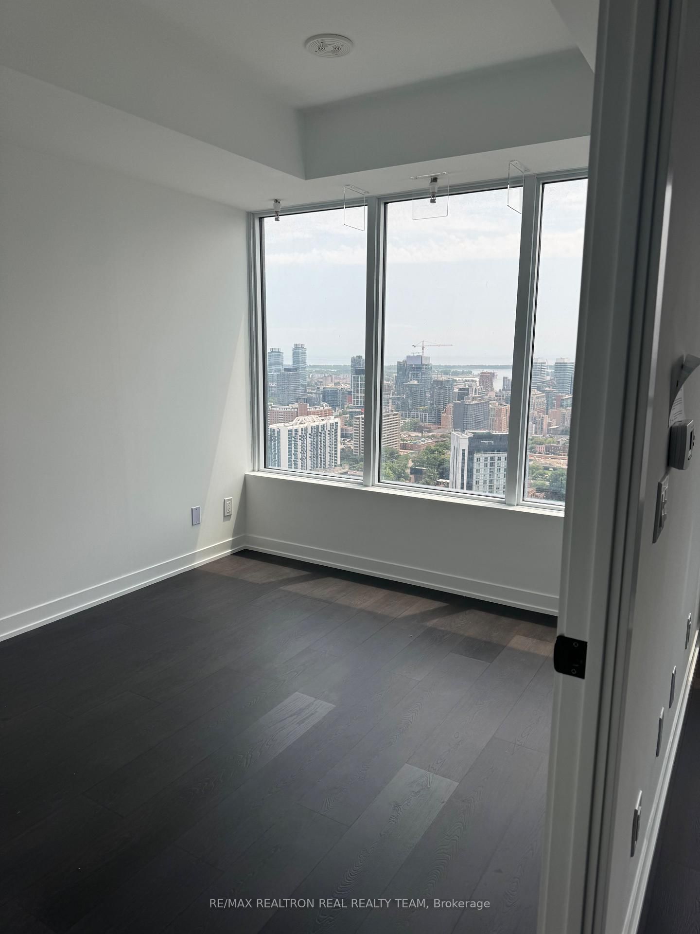 319 Jarvis Street, Unit 3716 - Photo 5