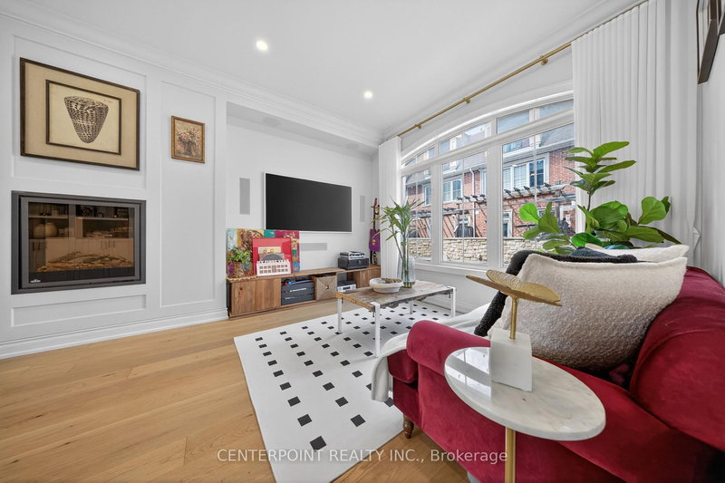 27 Slingsby Lane, Toronto, M2N 0H7 | Image 3