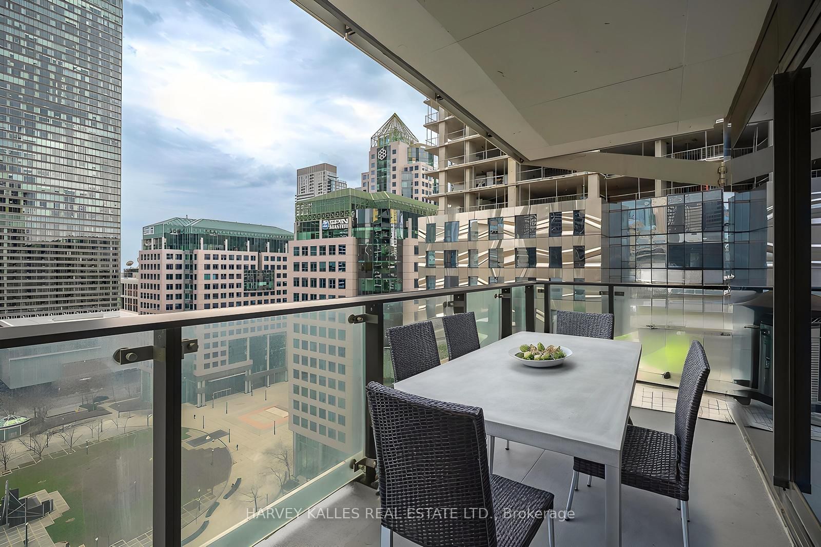 Condo for sale at 1507-224 King Street, Toronto, Ontario, M5H 0A6 - Waterfront Communities C1 - MLS: C13025194