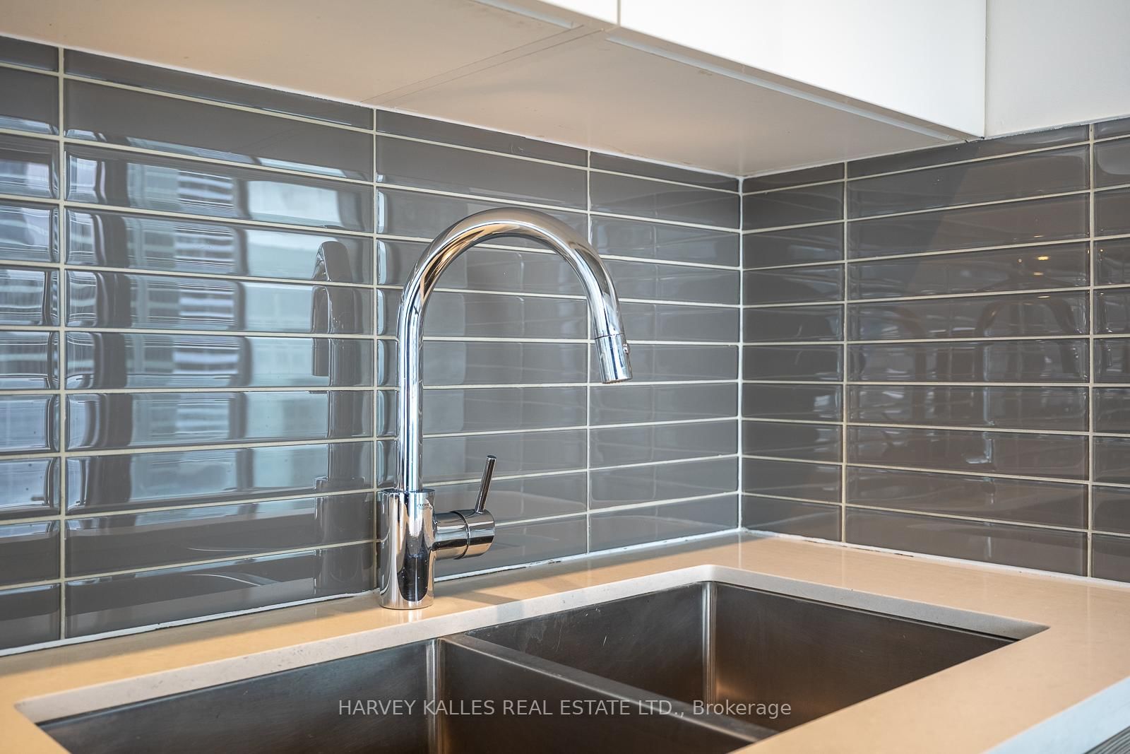 Condo for sale at 1507-224 King Street, Toronto, Ontario, M5H 0A6 - Waterfront Communities C1 - MLS: C13025194