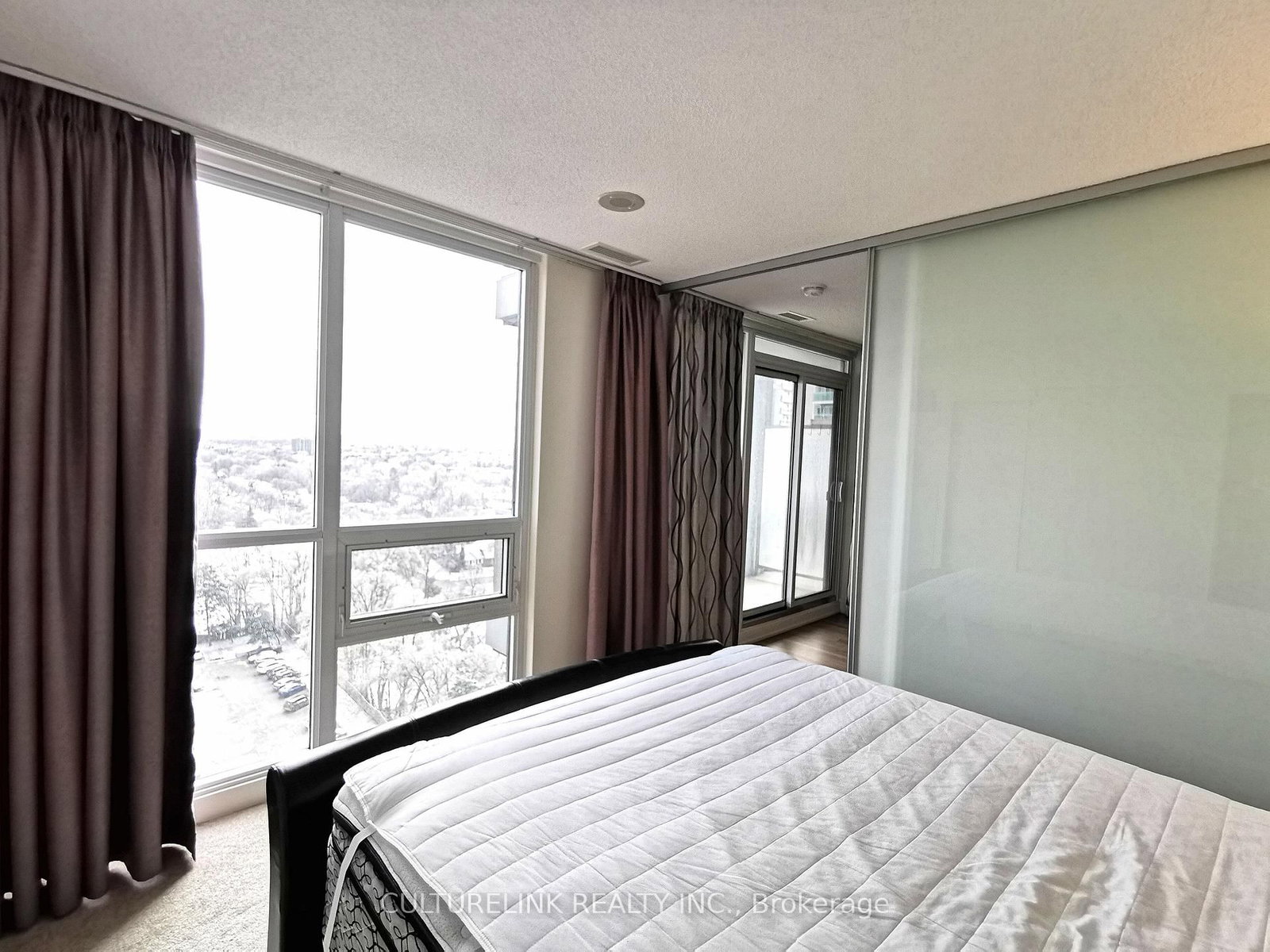 23 Sheppard Avenue E, Unit 1607 - Photo 9