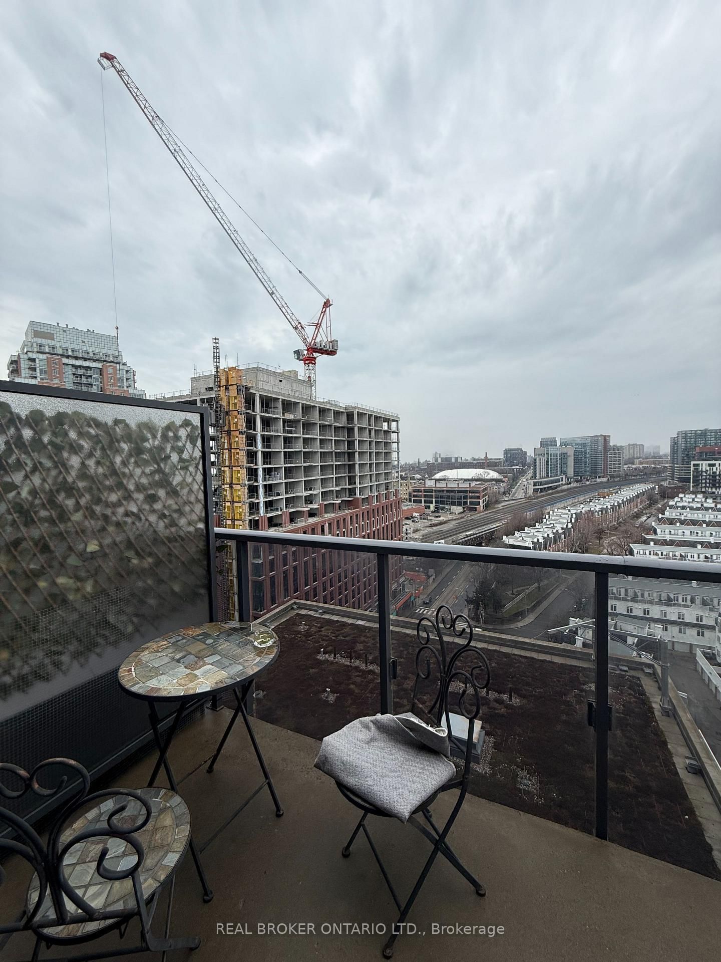 1030 King Street W, Unit Ph 25 - Photo 17