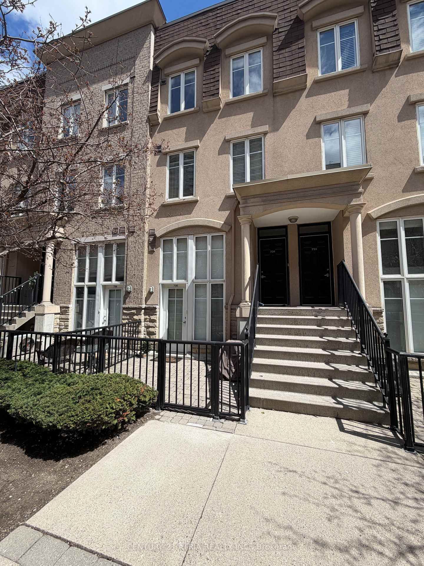 42 Western Battery Road, Unit 734 - Photo 2