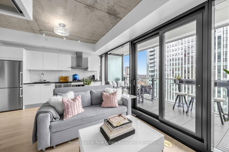 3102 - 224 King St W, Toronto, M5H 0A6 | Image 2