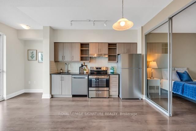 160 Vanderhoof Avenue, Unit 1107 - Photo 12