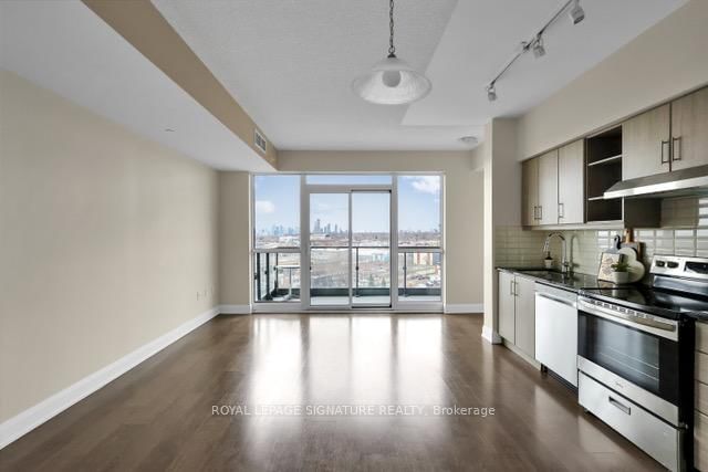 160 Vanderhoof Avenue, Unit 1107 - Photo 15