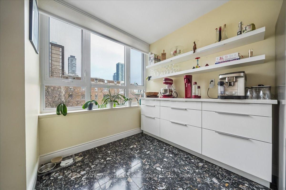 55 Wellesley Street E, Unit 505 - Photo 13