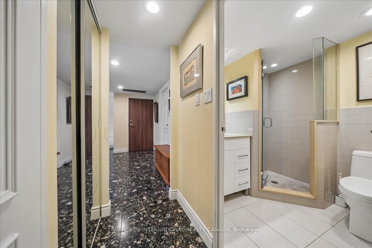 55 Wellesley Street E, Unit 505 - Photo 22