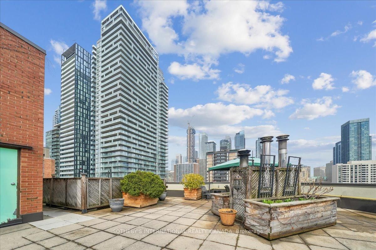 55 Wellesley Street E, Unit 505 - Photo 28