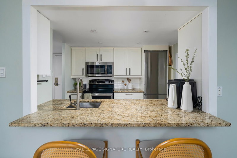 903 - 725 King St W, Toronto, M5V 2W9 | Image 2