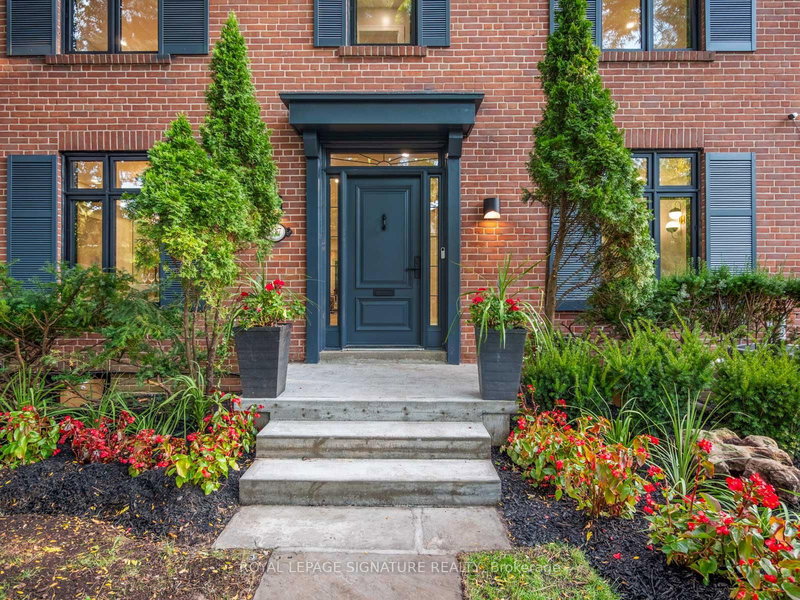 137 Cheltenham Ave, Toronto, M4N 1R1 | Image 3