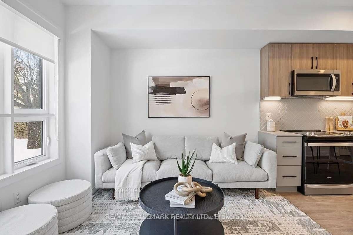 15 Brenthall Avenue, Unit 17 - Photo 4