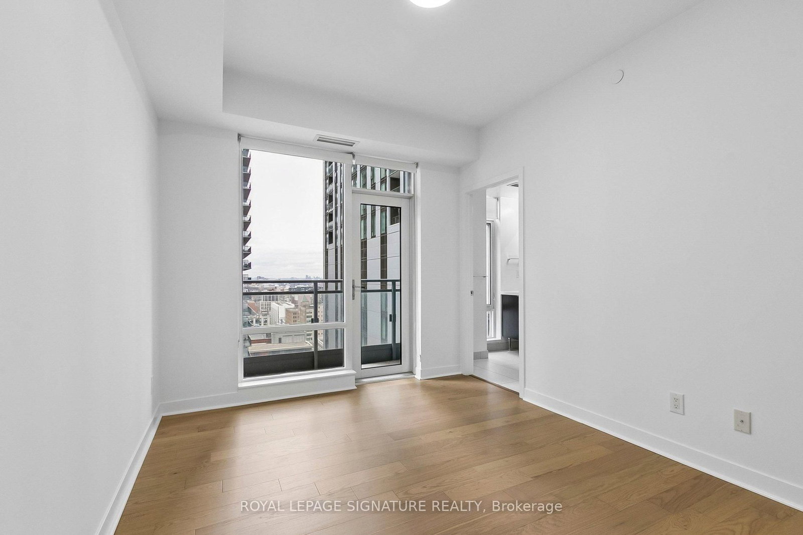 Condo for sale at 2202-21 Widmer Street, Toronto, Ontario, M5V 0B8 - Waterfront Communities C1 - MLS: C13025632