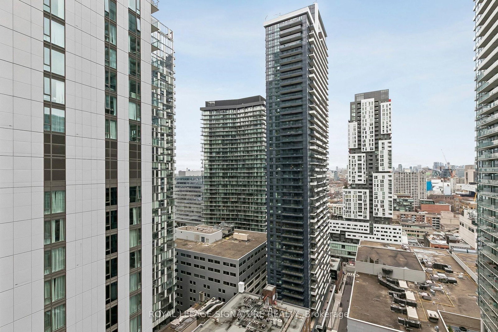 Condo for sale at 2202-21 Widmer Street, Toronto, Ontario, M5V 0B8 - Waterfront Communities C1 - MLS: C13025632