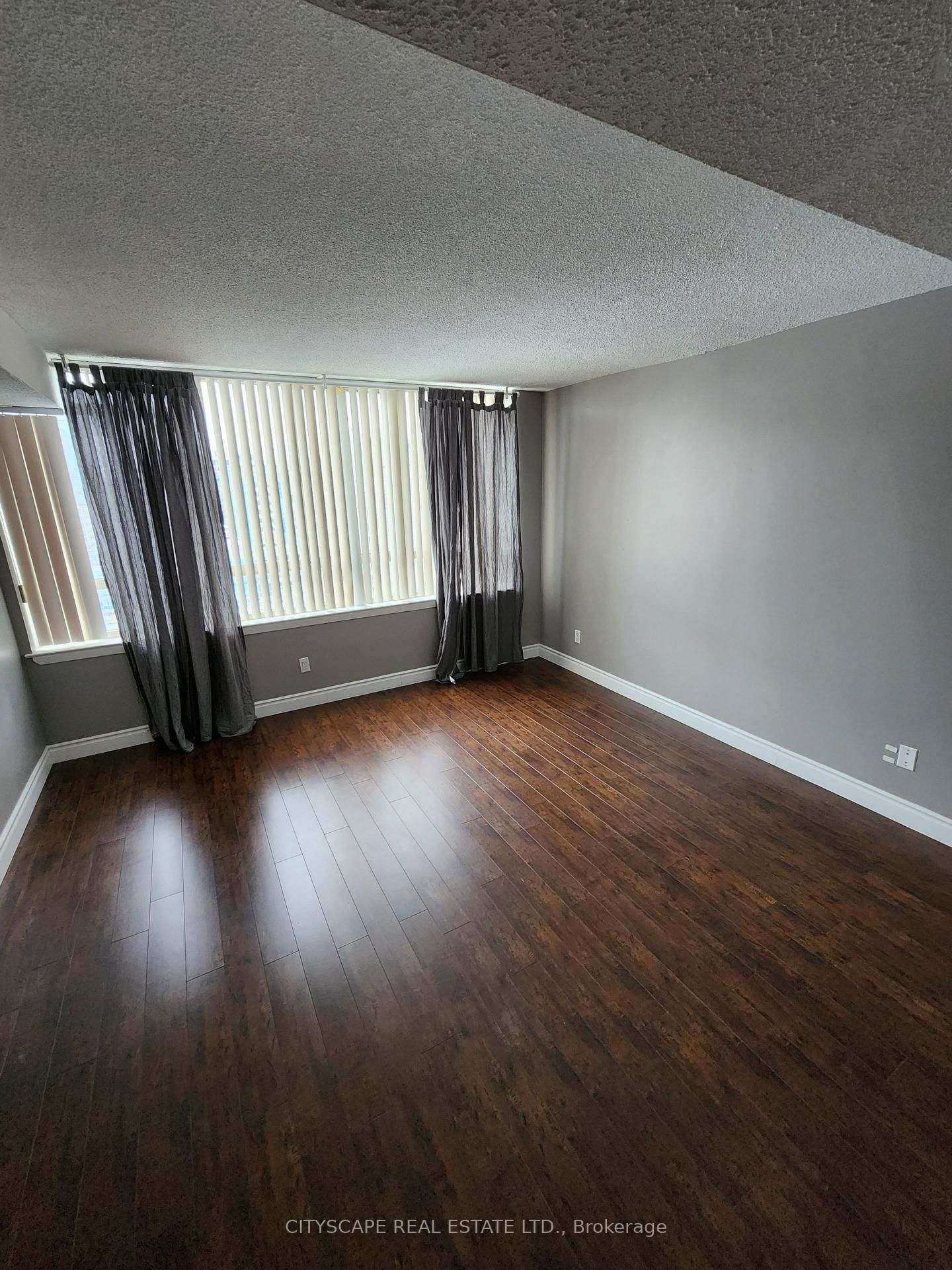 633 Bay Street, Unit 1815 - Photo 10