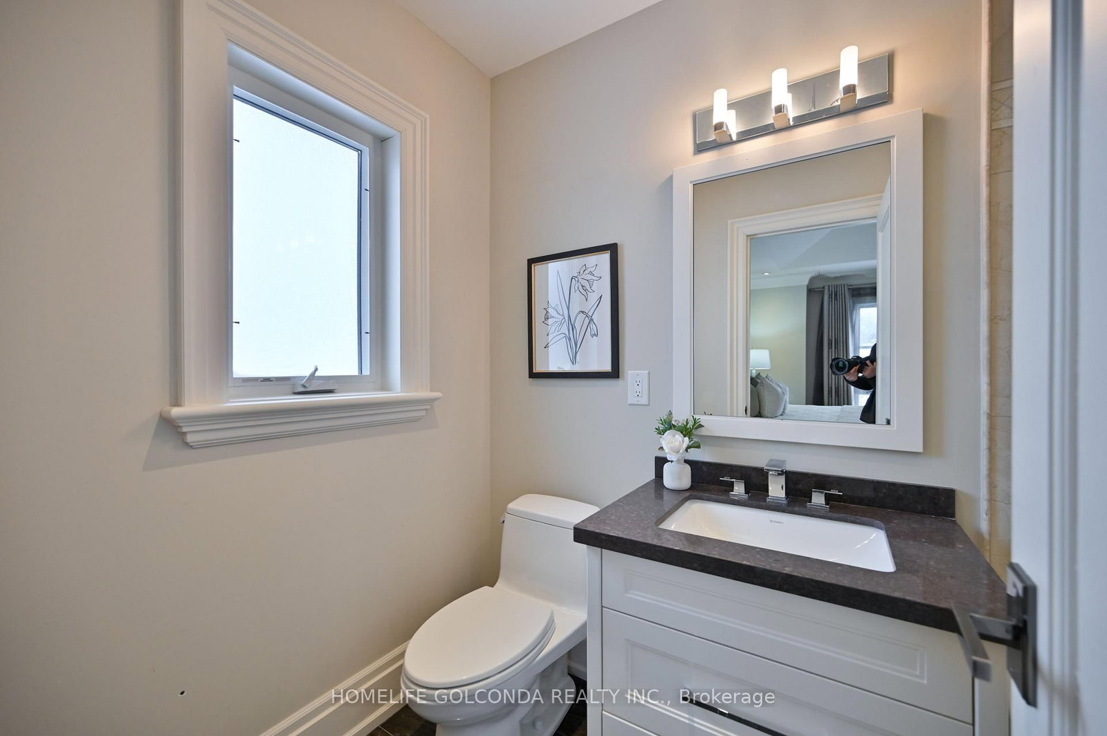 272 Byng Avenue - Photo 35