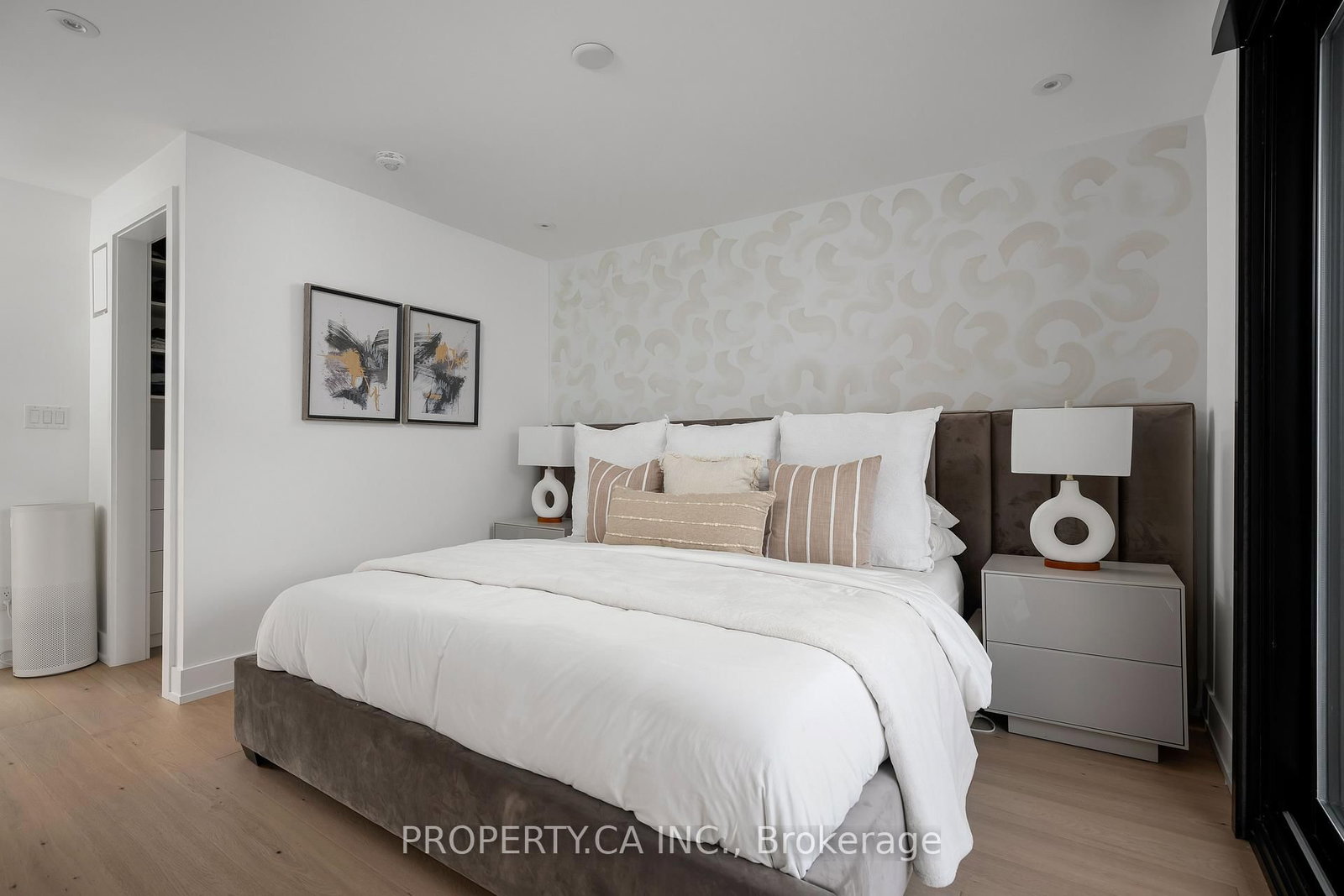 268 Euclid Avenue - Photo 14