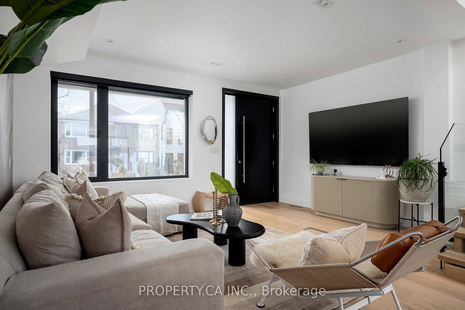 268 Euclid Avenue - Photo 2