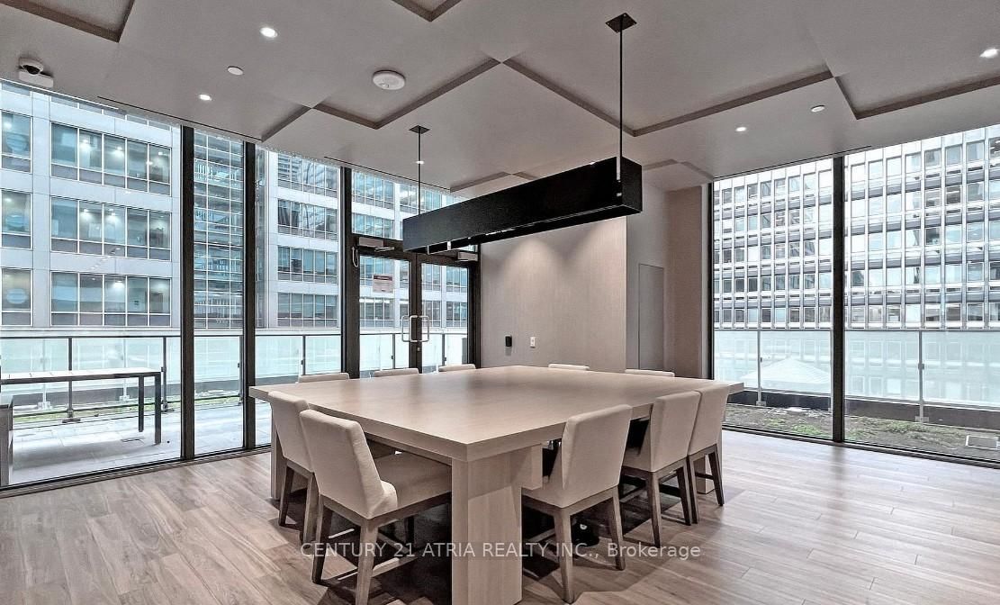 25 Richmond Street E, Unit 601 - Photo 18