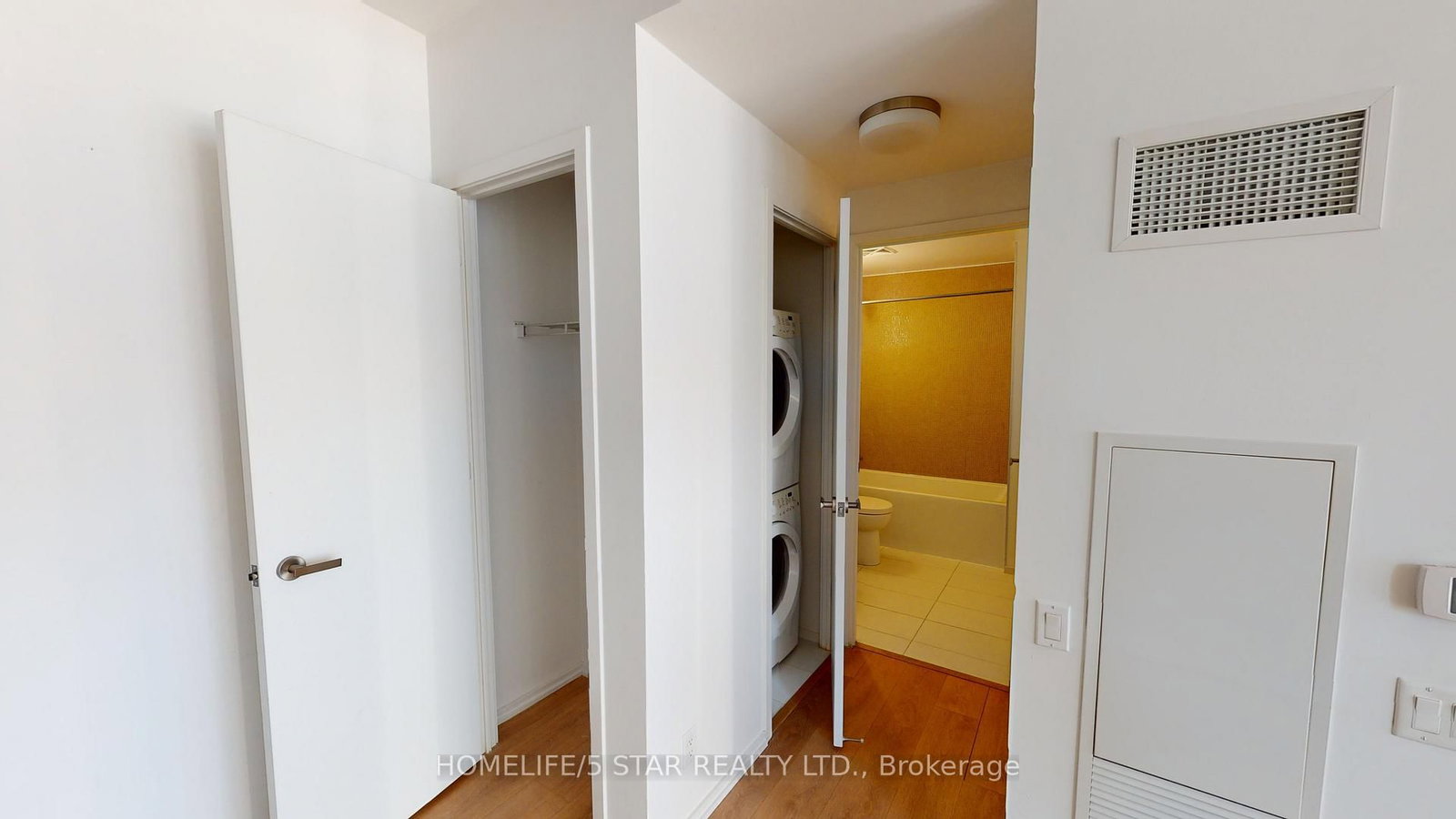 125 Peter Street, Unit 1212 - Photo 13