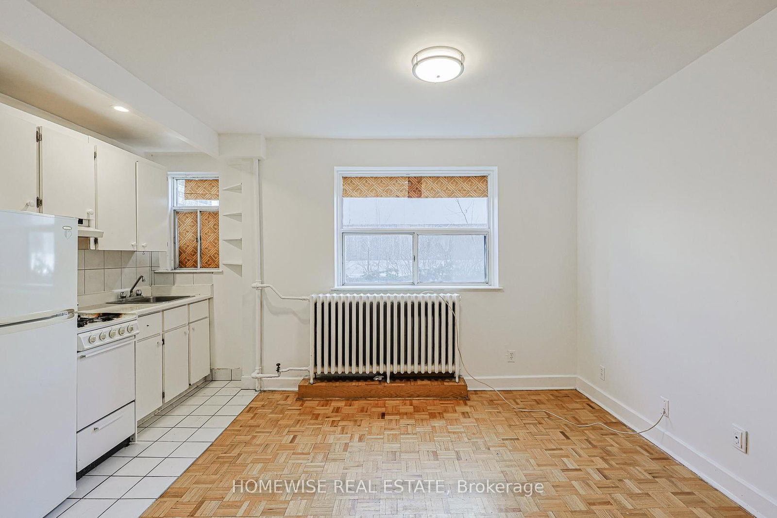 33 Maitland Street, Unit 102 - Photo 5