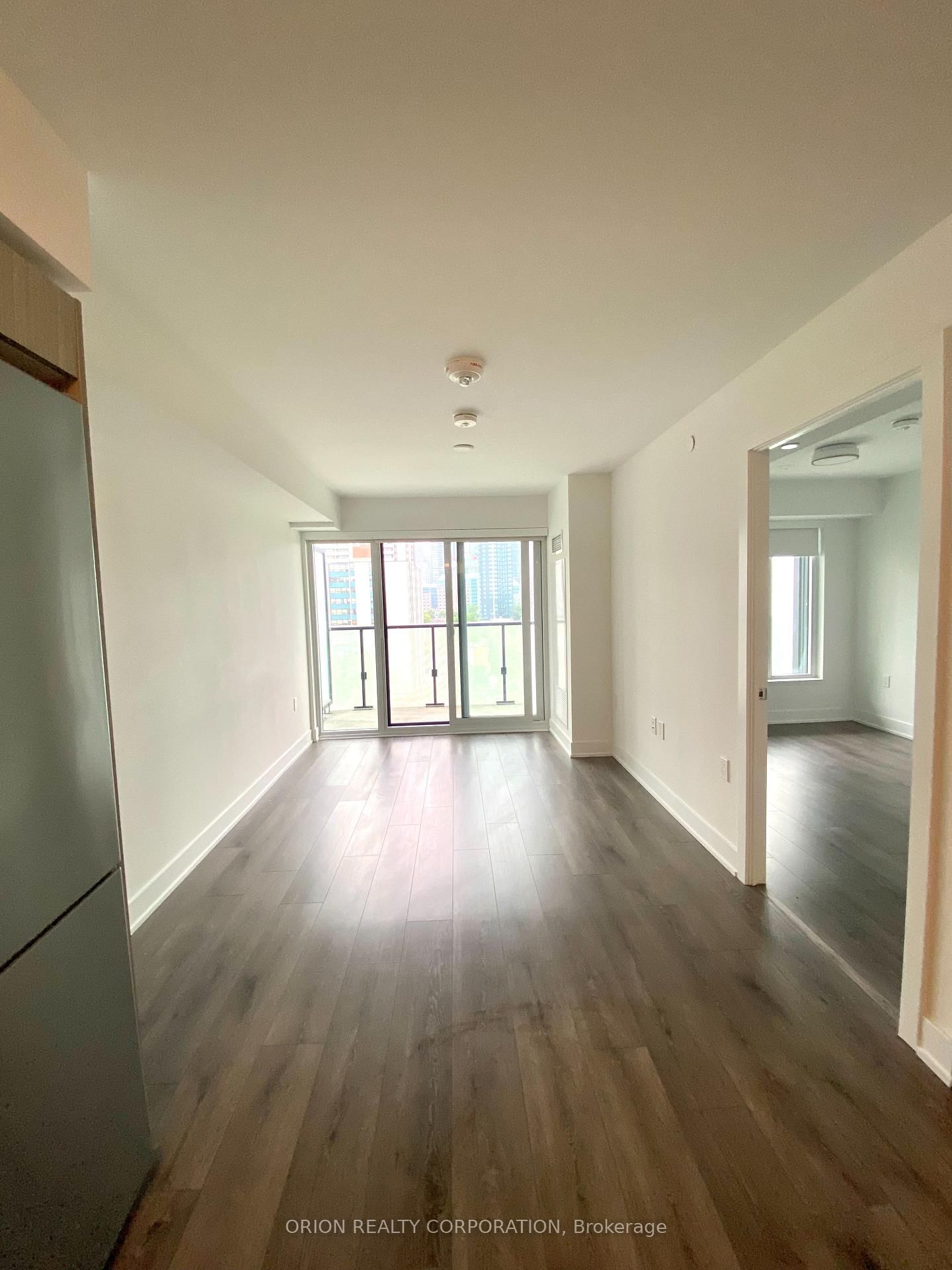 575 Bloor Street E, Unit 910 - Photo 8