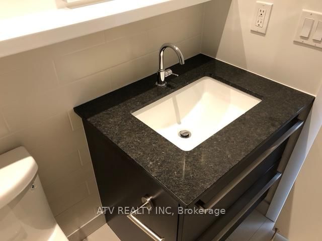 120 Varna Drive, Unit 1521 - Photo 10