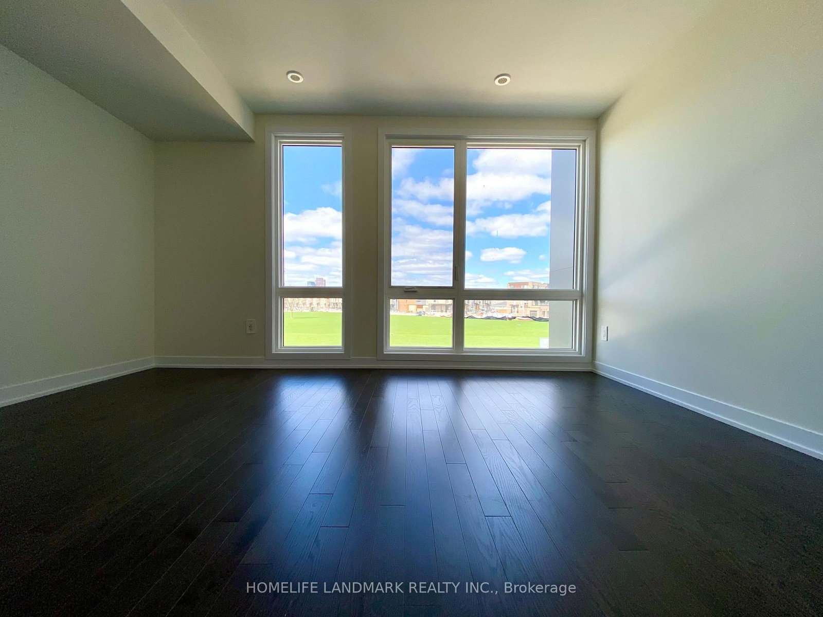 416 Lawrence Heights Way, Unit Main - Photo 15