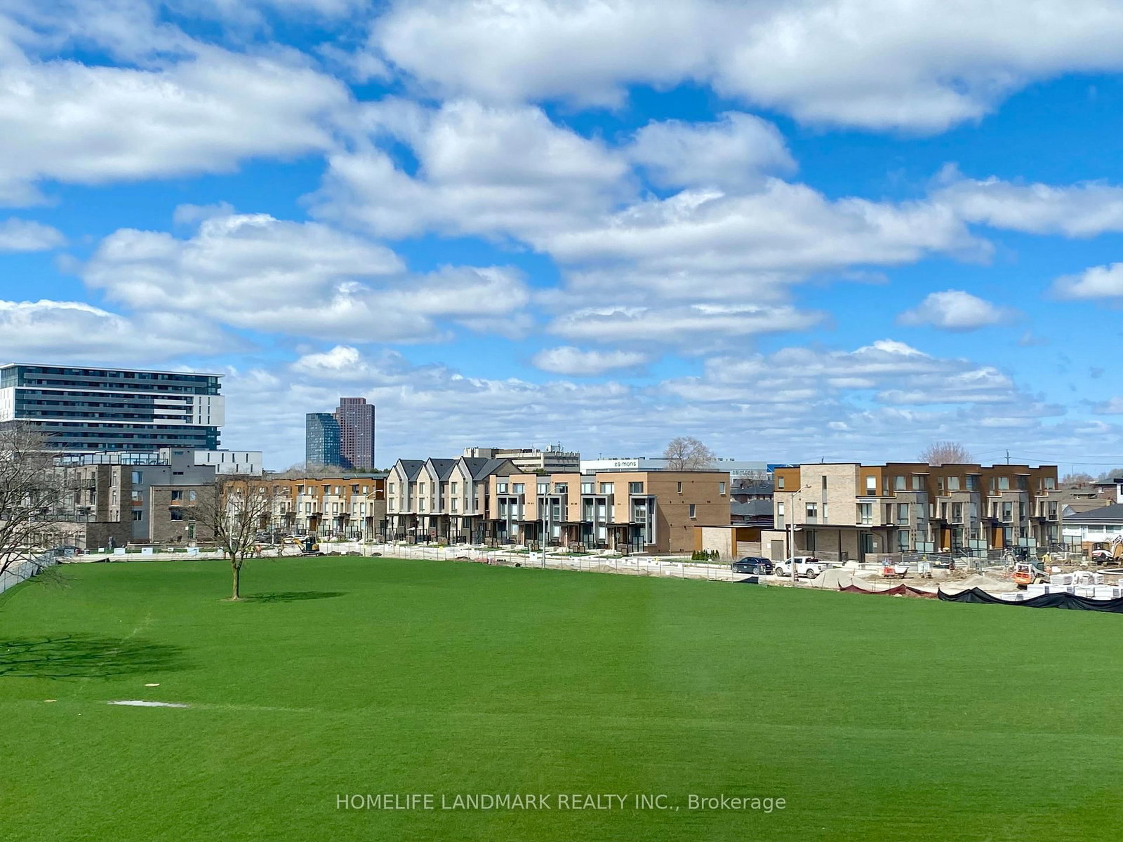 416 Lawrence Heights Way, Unit Main - Photo 2