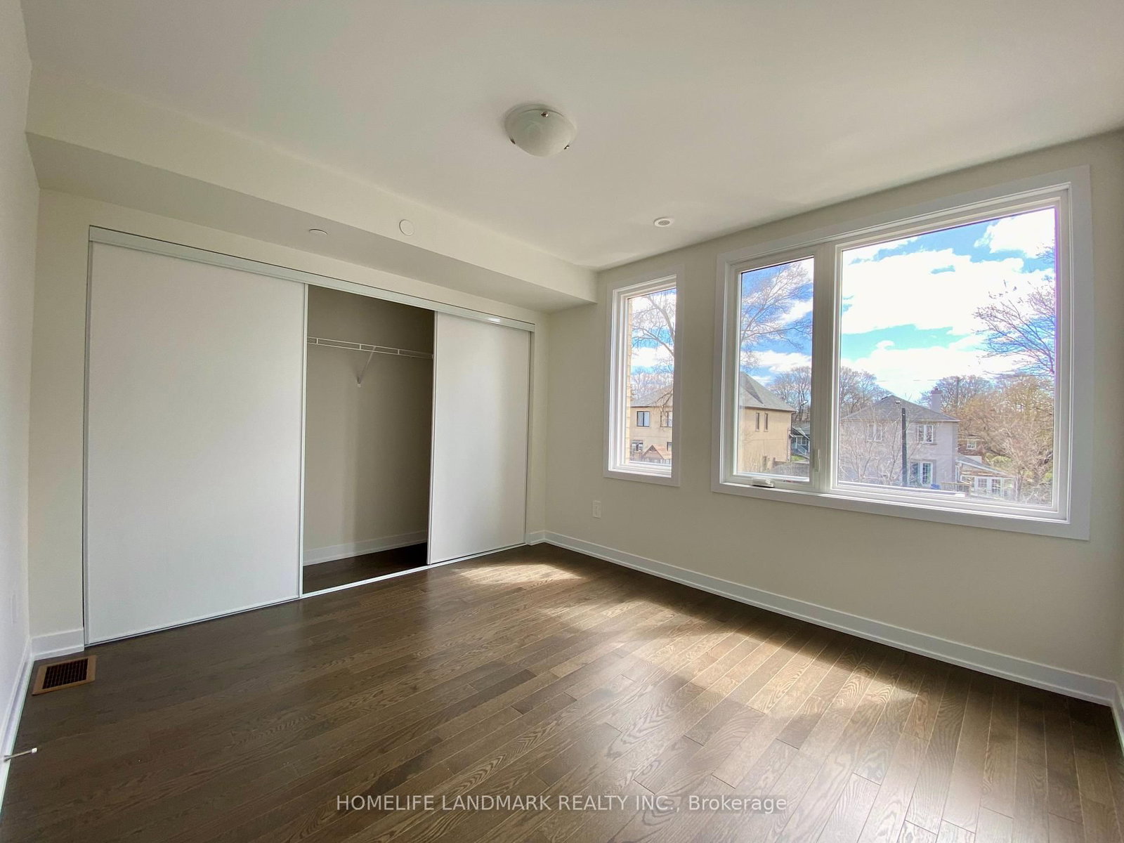 416 Lawrence Heights Way, Unit Main - Photo 22