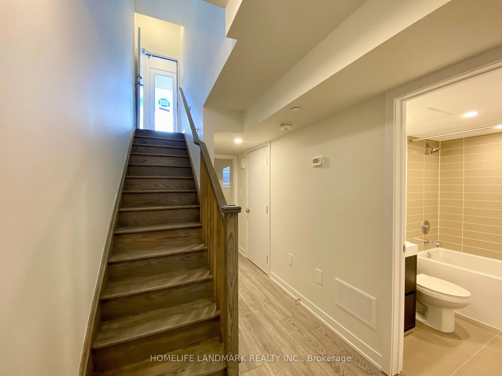 416 Lawrence Heights Way, Unit Basement - Photo 22