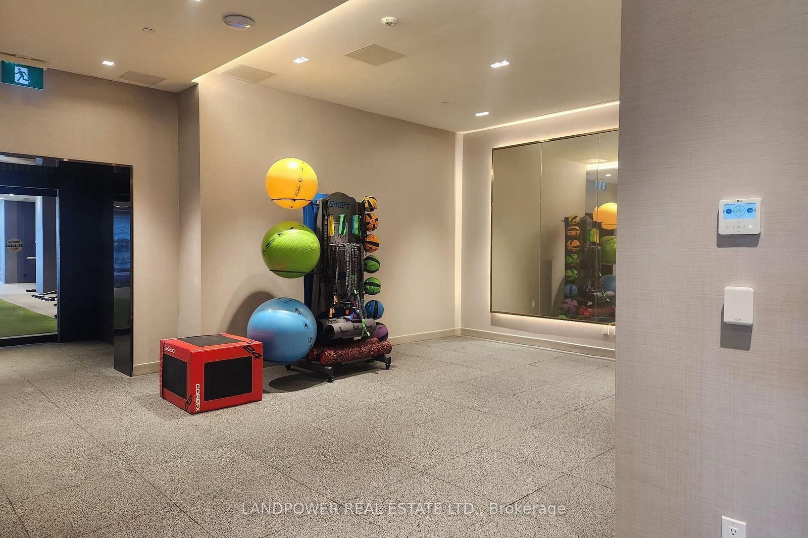 319 Jarvis Street, Unit 4009 - Photo 15