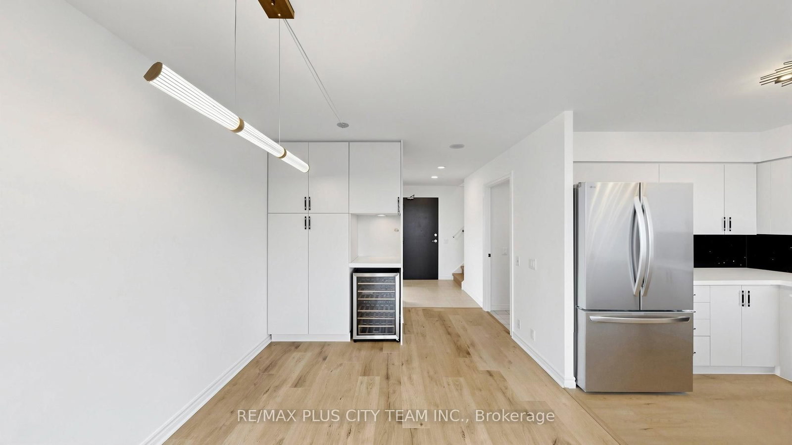 1720 Eglinton Avenue E, Unit 812 - Photo 10