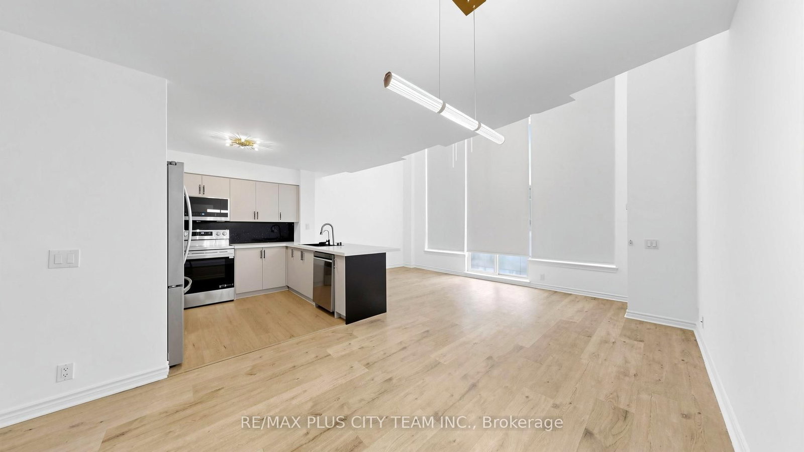 1720 Eglinton Avenue E, Unit 812 - Photo 12