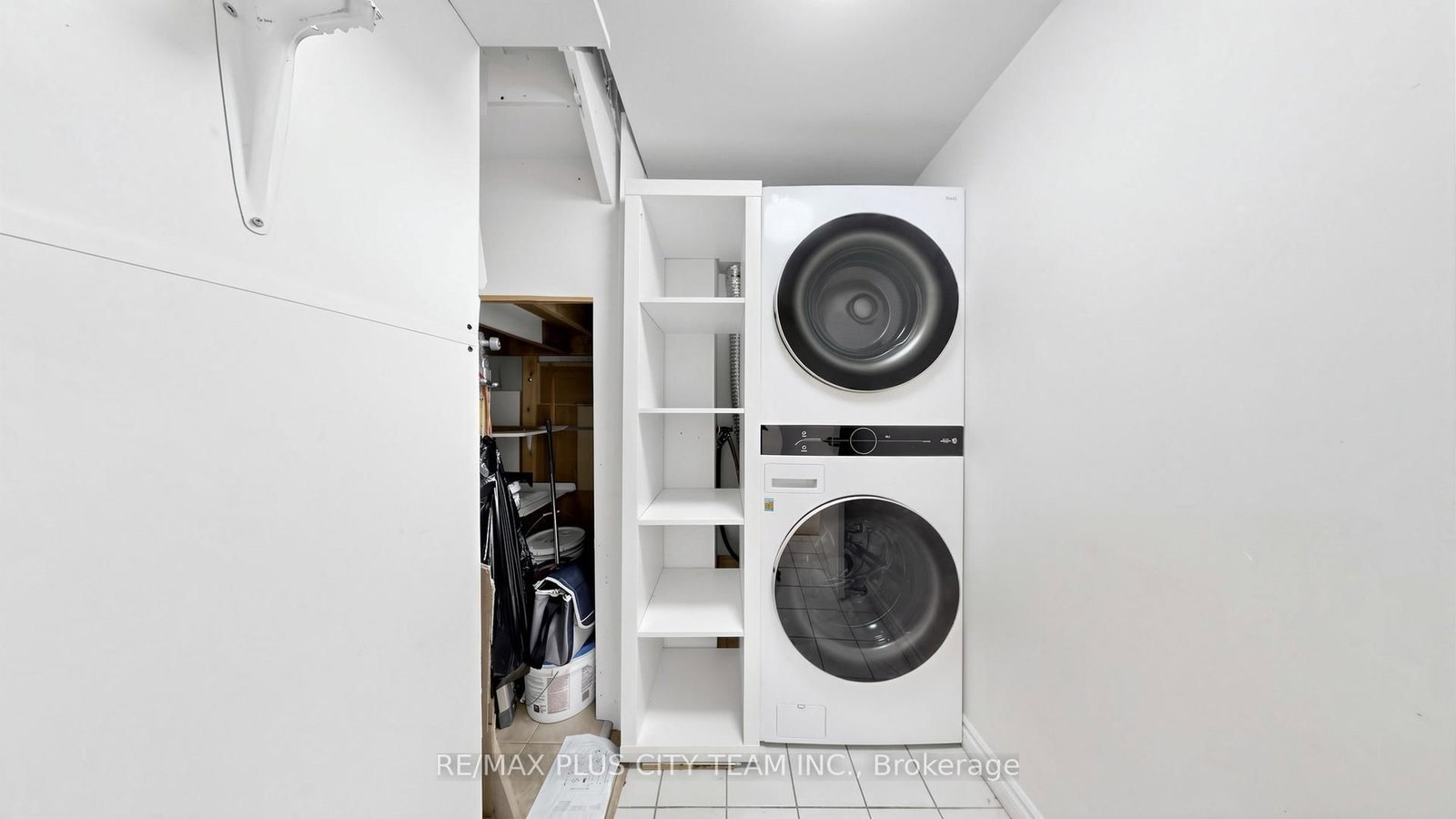 1720 Eglinton Avenue E, Unit 812 - Photo 17