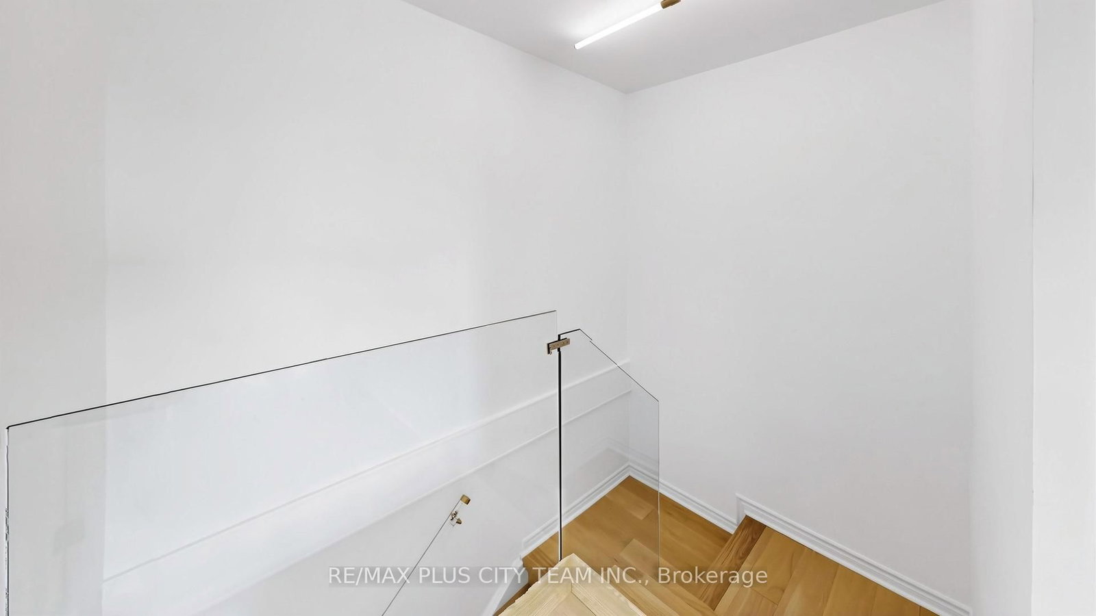 1720 Eglinton Avenue E, Unit 812 - Photo 20
