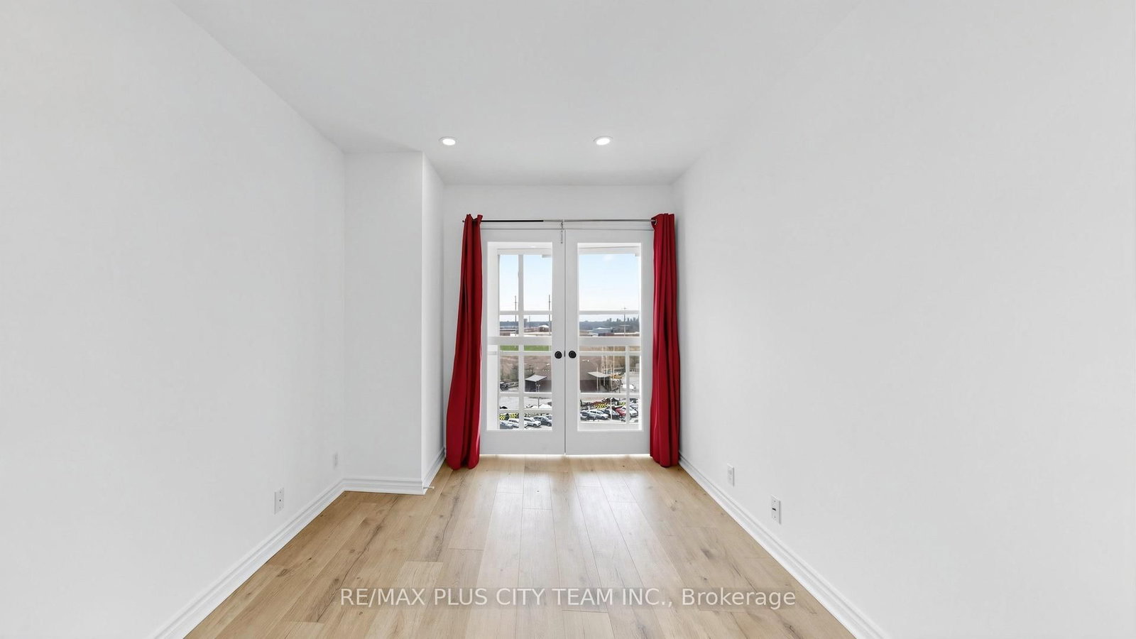 1720 Eglinton Avenue E, Unit 812 - Photo 25