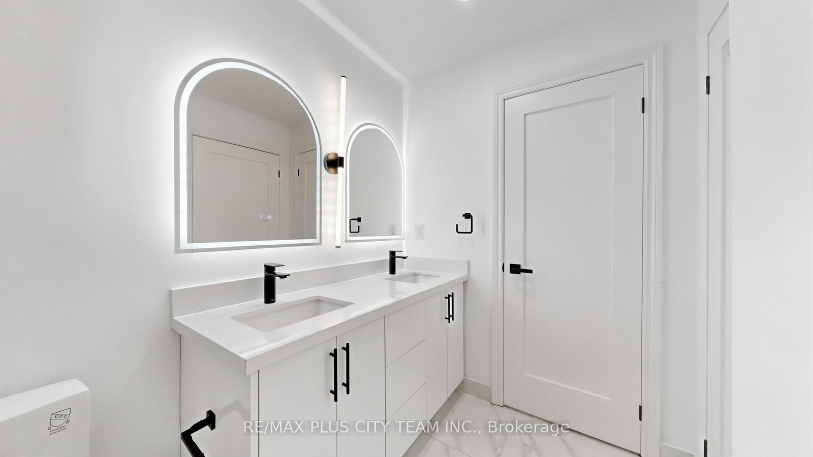 1720 Eglinton Avenue E, Unit 812 - Photo 28