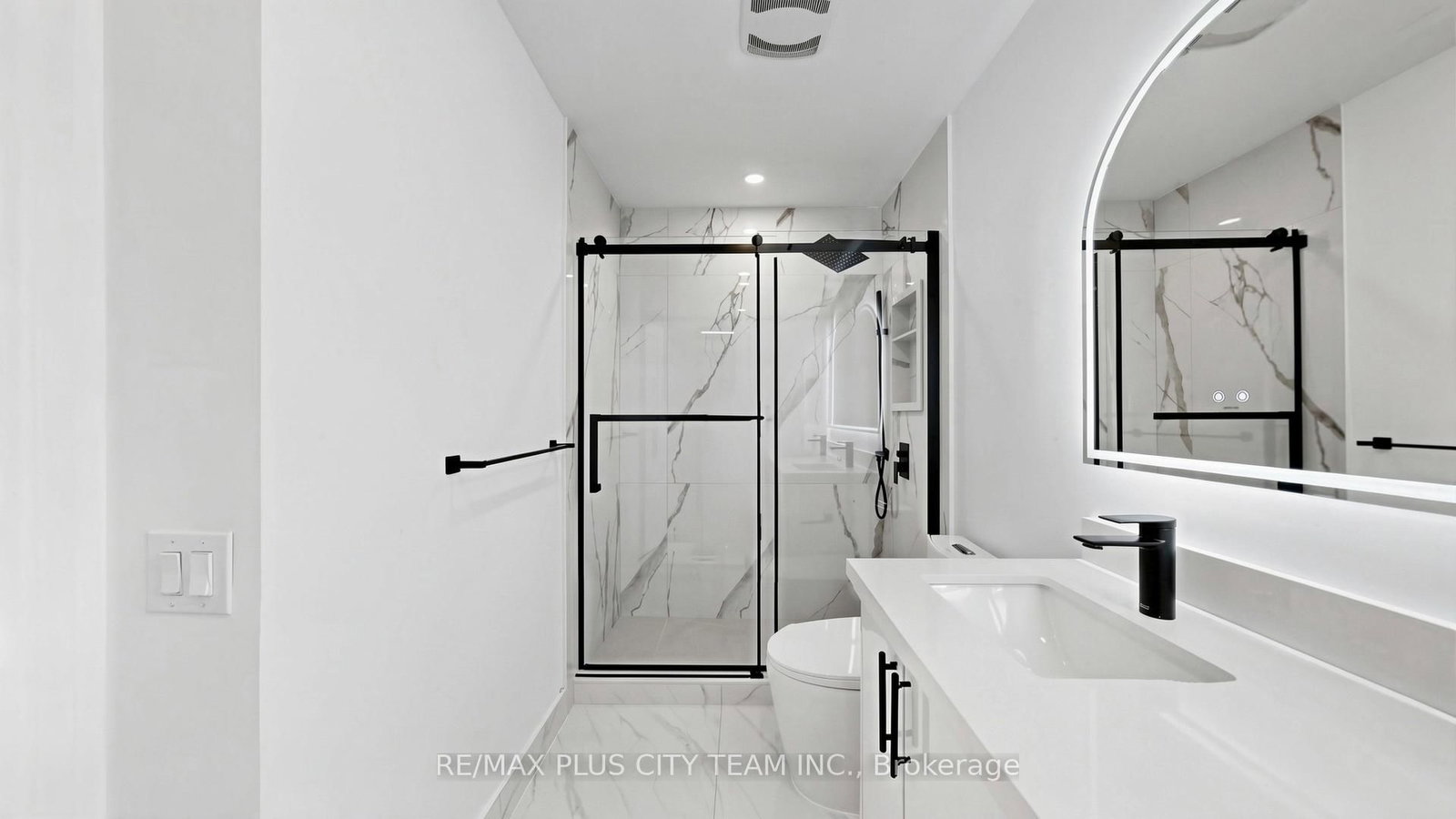 1720 Eglinton Avenue E, Unit 812 - Photo 29