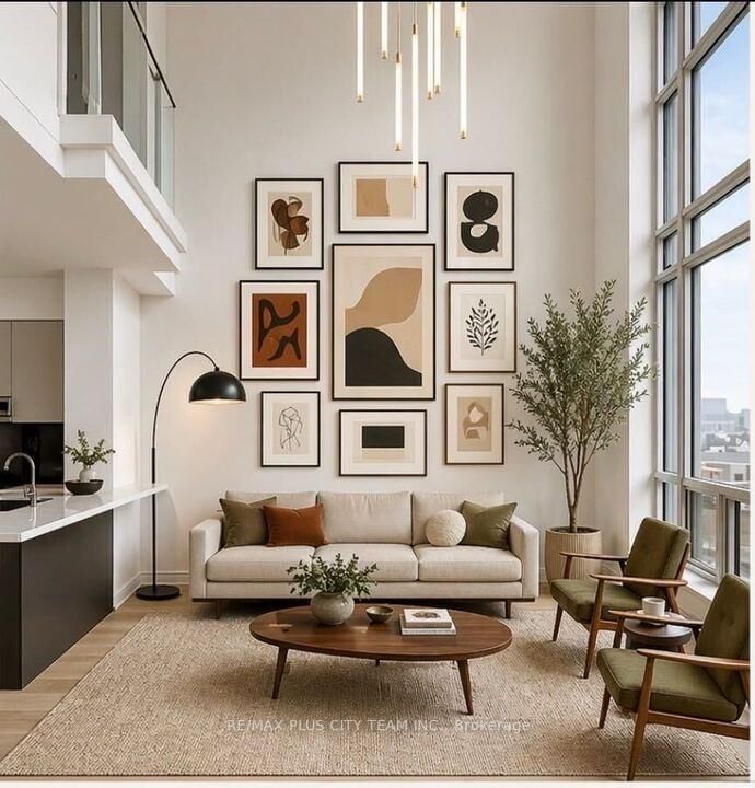 812 - 1720 Eglinton Ave E, Toronto, M4A 2X8 | Image 3