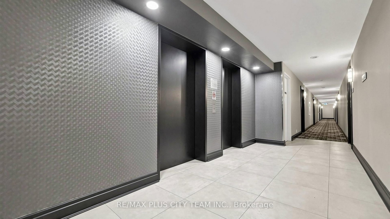 1720 Eglinton Avenue E, Unit 812 - Photo 31