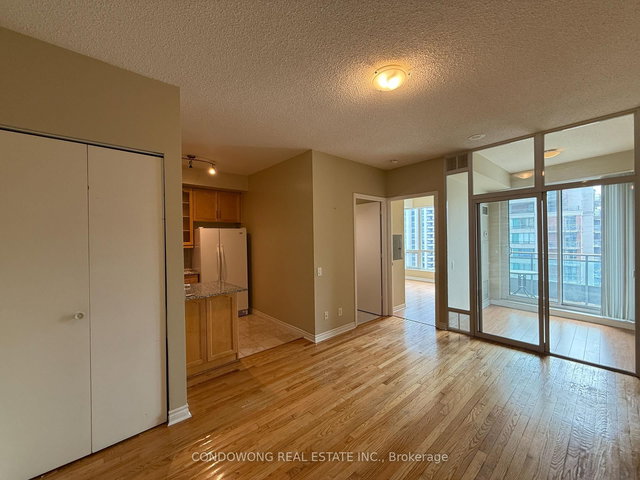 1101 - 60 Byng Avenue