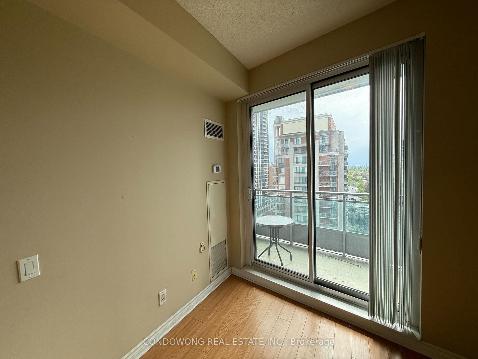 60 Byng Avenue, Unit 1101 - Photo 8