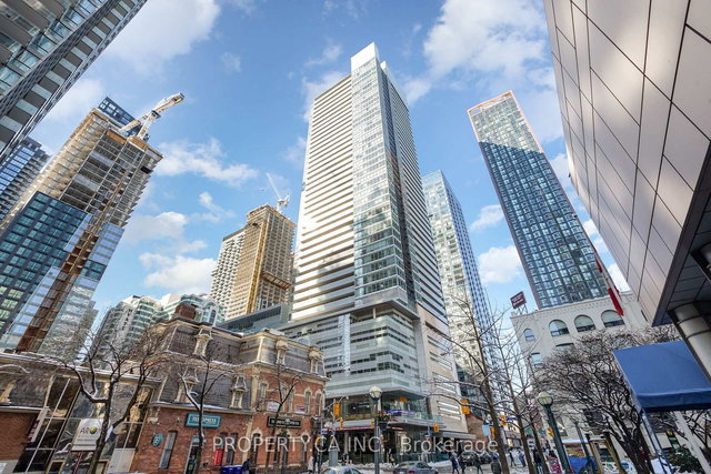 1701 - 80 John Street